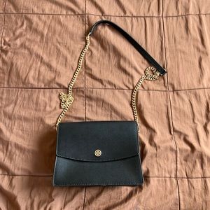 Tory Burch Robinson Convertible Shoulder Bag (OUTLET MADE)